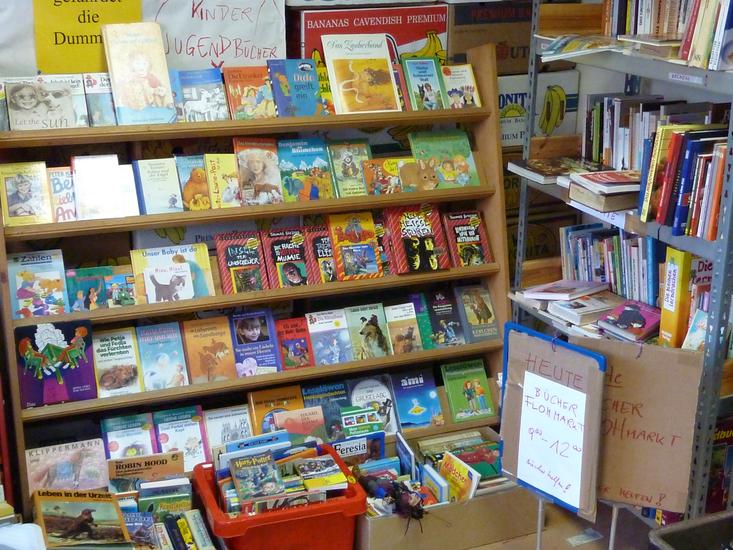 Bücherflohmarkt